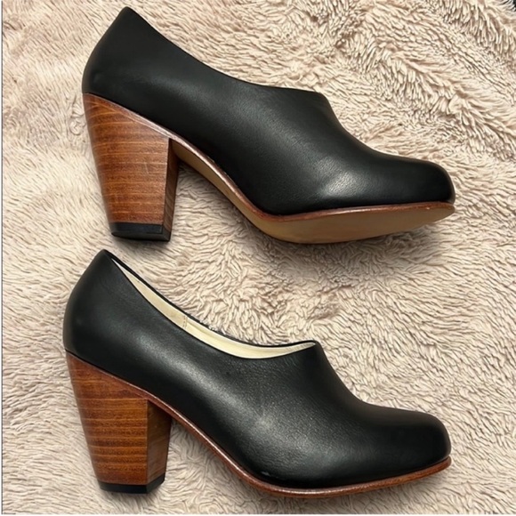 Nisolo | Women’s Size 7(6.5) Elegant Black Leather Austin Heeled Booties - Picture 7 of 8